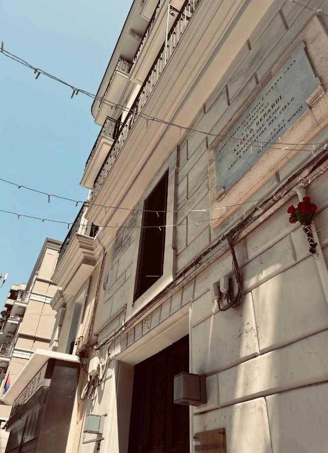 塔兰托Palazzo Berardi住宿加早餐旅馆 外观 照片