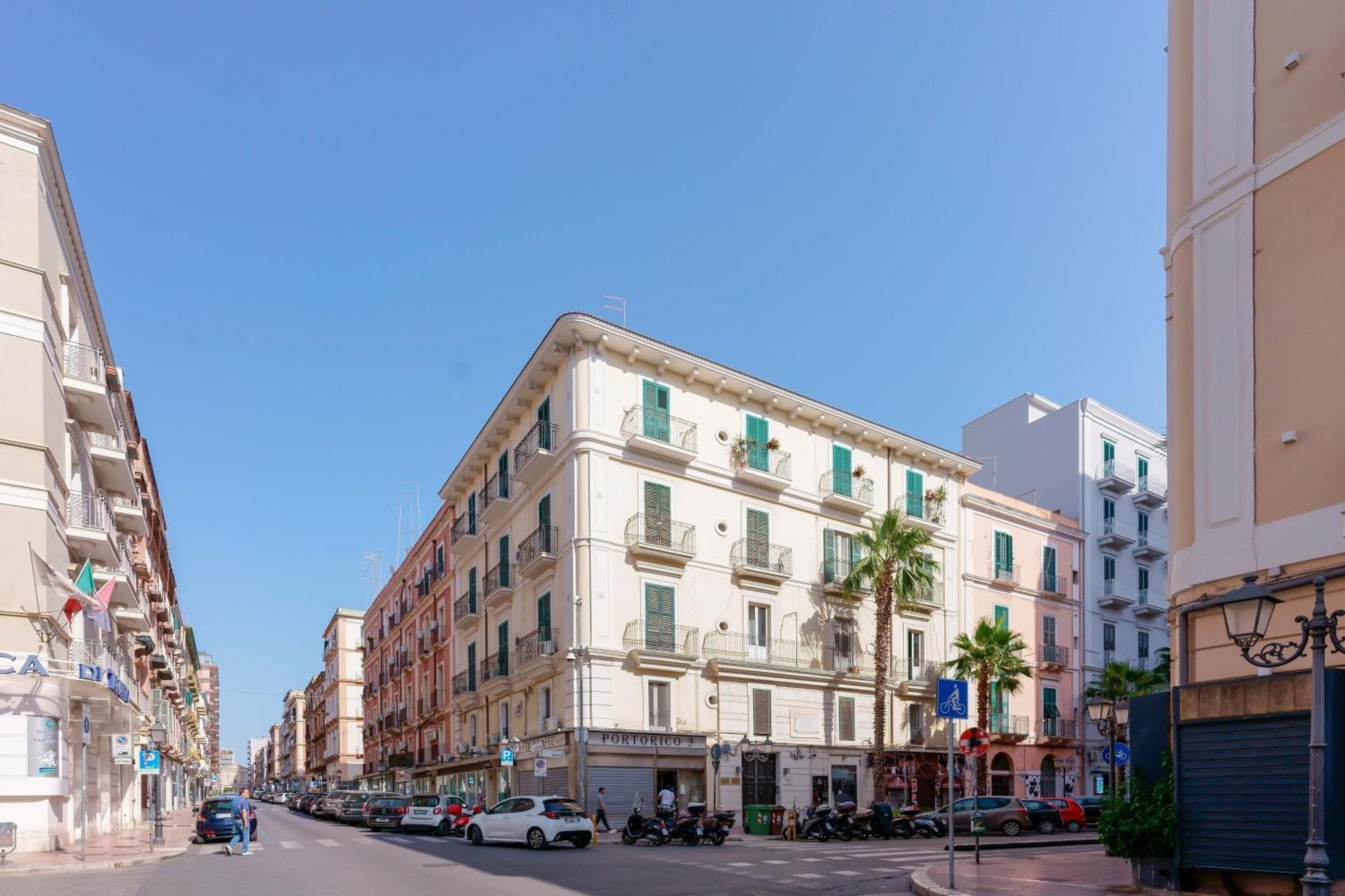 塔兰托Palazzo Berardi住宿加早餐旅馆 外观 照片